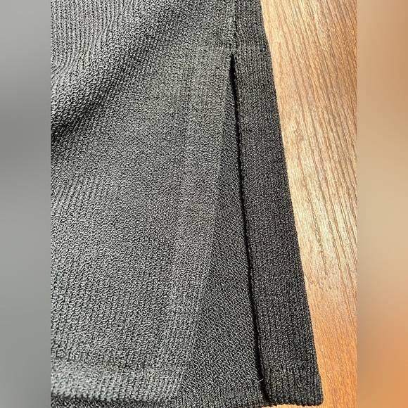 St. JOHN Evening dress with beading sz 10 Beautiful 🖤 perfect condition! - Picture 16 of 16